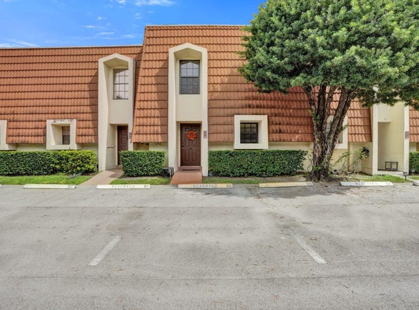 178 NW 115th Terrace, Plantation, FL 33325
