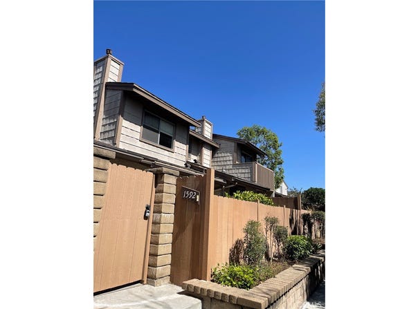 1592 Avenida Selva, Fullerton, CA 92833