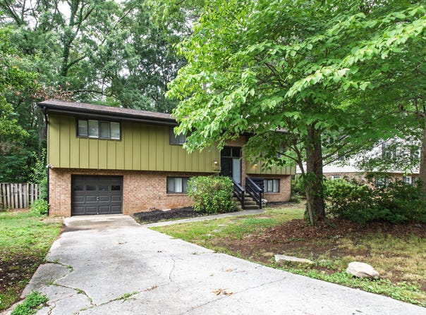 3421 Huntleigh Drive, Raleigh, NC 27604