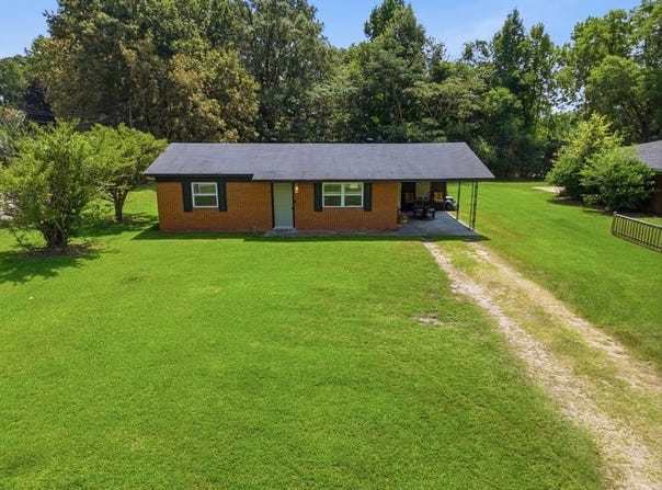 3631 Sharon Rd, Laurel-County, MS 39443