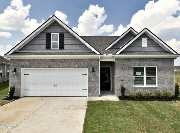 40 Kings Gate Cove, Jackson, TN 38305