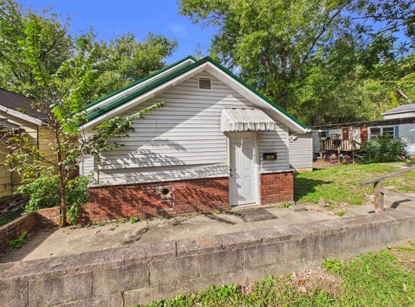 167 Township Rd 1007, Chesapeake, OH 45619