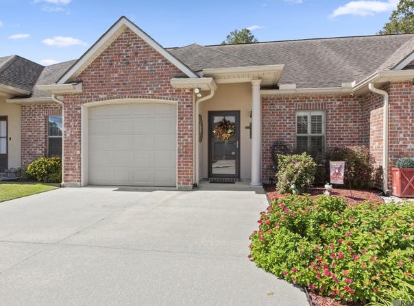 10633 Florida Blvd, Walker, LA 70785