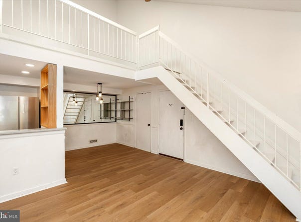 602 ASPEN Drive, PLAINSBORO, NJ 08536