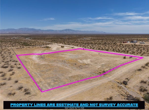 3224 S Amythest Road, Golden Valley, AZ 86413