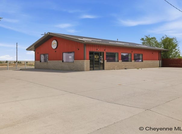 515 W 5TH ST, Pine Bluffs, WY 82082