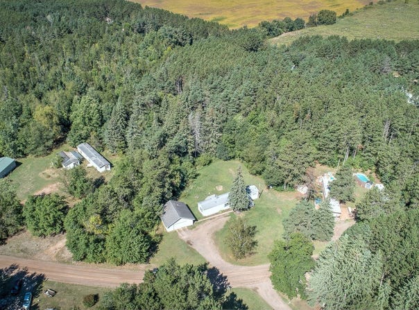 2134 S Brookview Drive, Mora, MN 55051