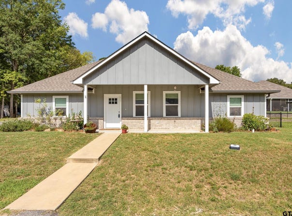 427 Garrett Circle, Winona, TX 75792