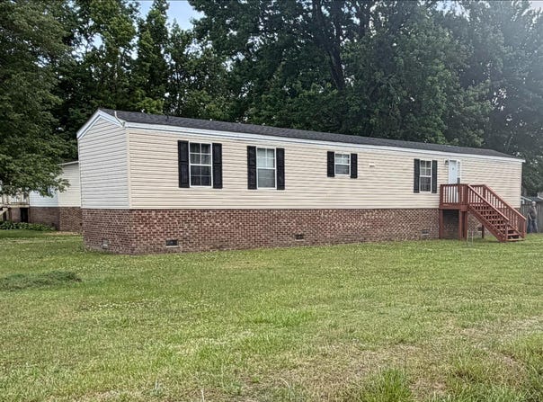 484 Harbinger Street, Belhaven, NC 27810