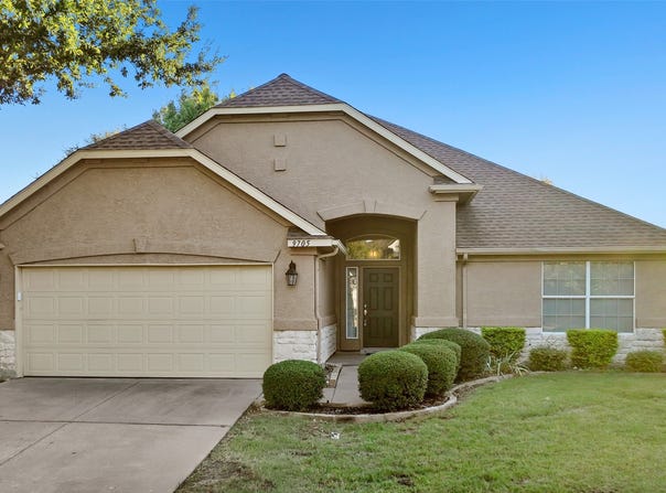 9705 Pinewood Drive, Denton, TX 76207