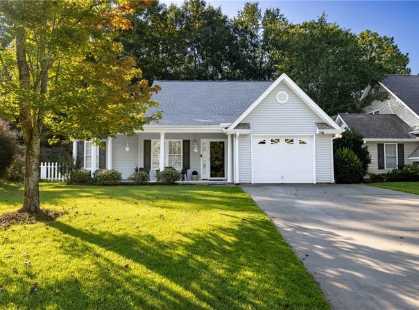 155 Grand Oak Circle, Pendleton, SC 29670