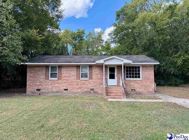 303 Irick Dr., Marion, SC 29571