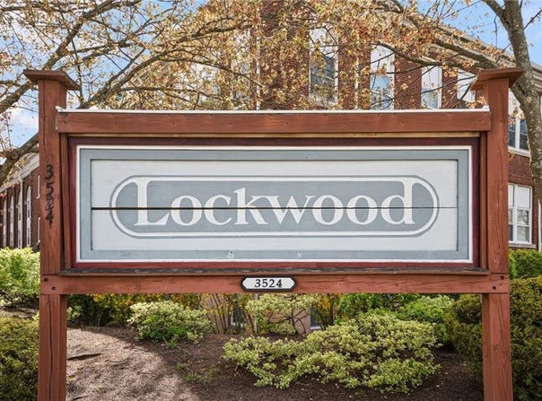3524 W Shore Road, Warwick, RI 02886