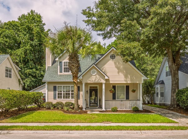 2324 Kennison Lane, Mount Pleasant, SC 29466