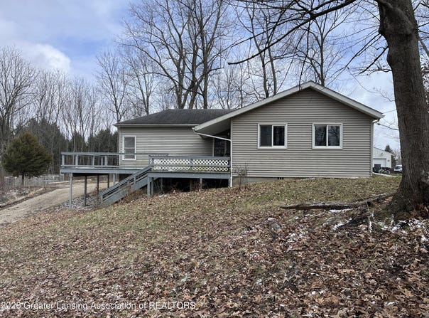9961 Marshall Road, Olivet, MI 49076