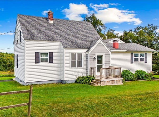 10517 Roberts Road, Sauquoit, NY 13456