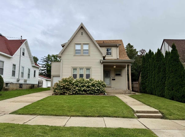 2223 8th Street, Monroe, WI 53566