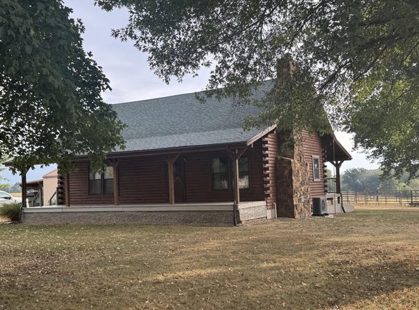 Bolivar, MO 65613