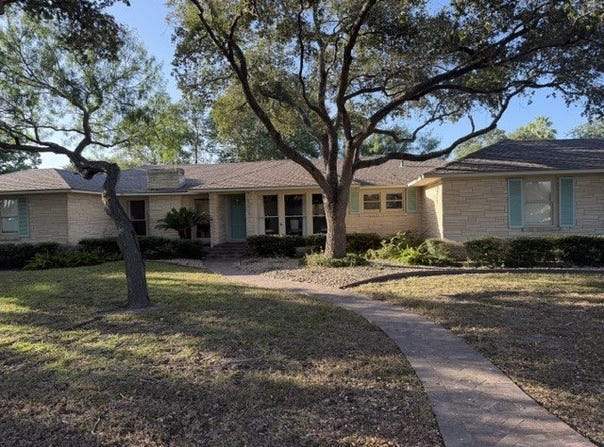 155 Santa Barbara Street, Corpus Christi, TX 78411