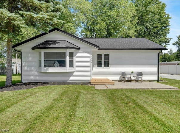 1385 Ormond Avenue, Madison, OH 44057