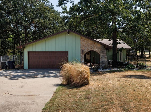 2936 Crown Dr, Independence, KS 67301