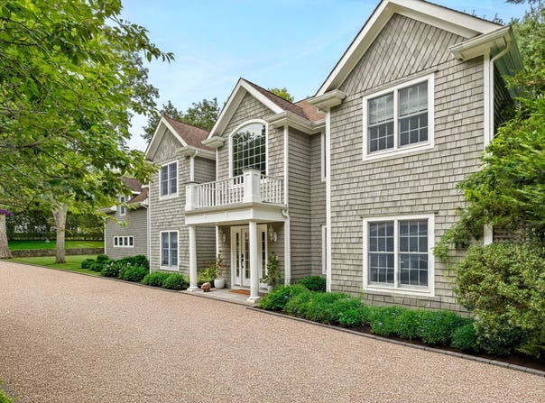 1 ALBERTINES LA, East Hampton, NY 11937