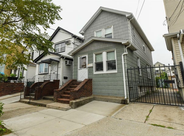 85-11 Sutter Avenue, Ozone Park, NY 11417