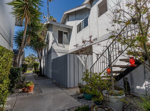 2511 E Harbor Boulevard, Ventura, CA 93001