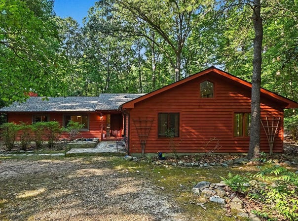 102 Webb Drive, Carrboro, NC 27510
