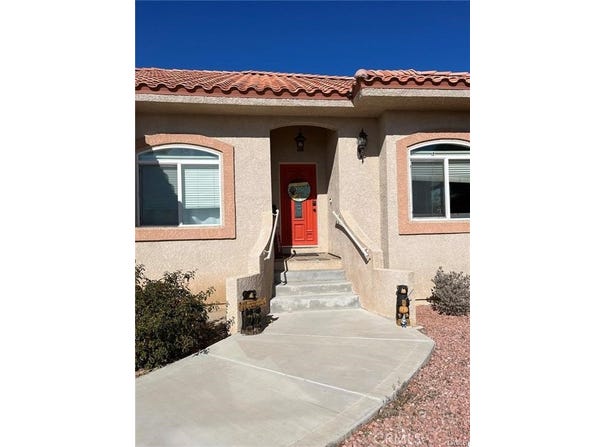 14920 Fireside, Helendale, CA 92342