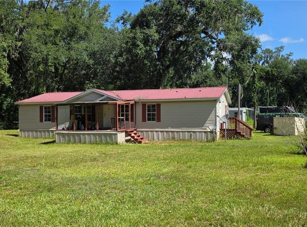 11736 CR 675W, WEBSTER, FL 33597