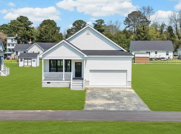 13 JEFFERSON ST, ONANCOCK, VA 23417