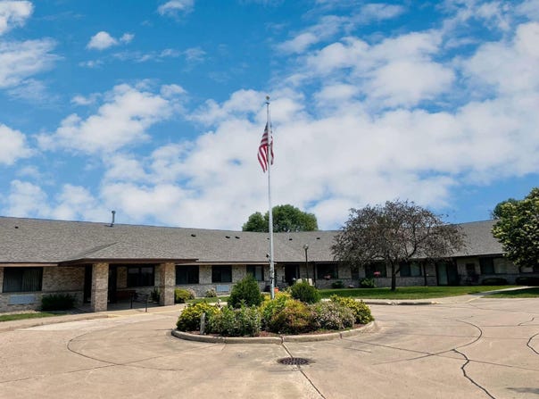 401 S County Road 5, Springfield, MN 56087