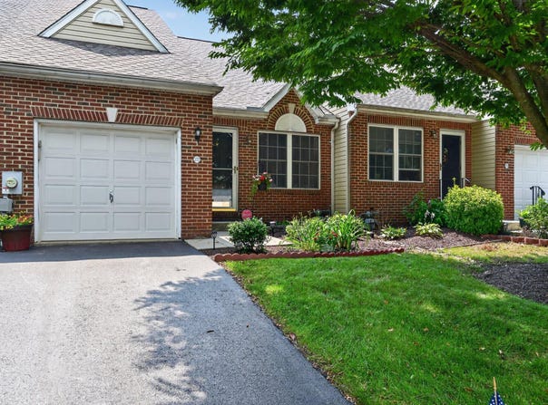 272 W RED LION Drive, BEAR, DE 19701