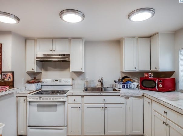 417 Winslow Avenue, Richland, WA 99352