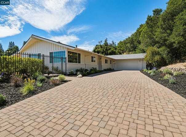 37 Chapel Dr., Lafayette, CA 94549