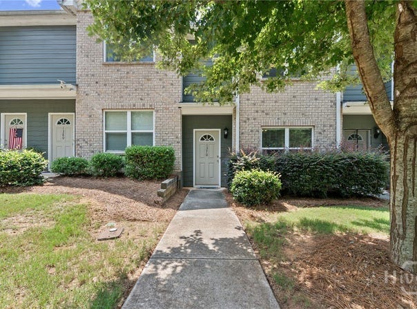 1370 Binghampton Circle, Bogart, GA 30622