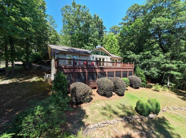 276 Lancelot Loop, Clayton, GA 30525
