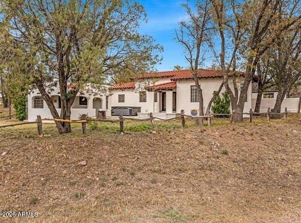 277 S Canelo Road, Elgin, AZ 85611