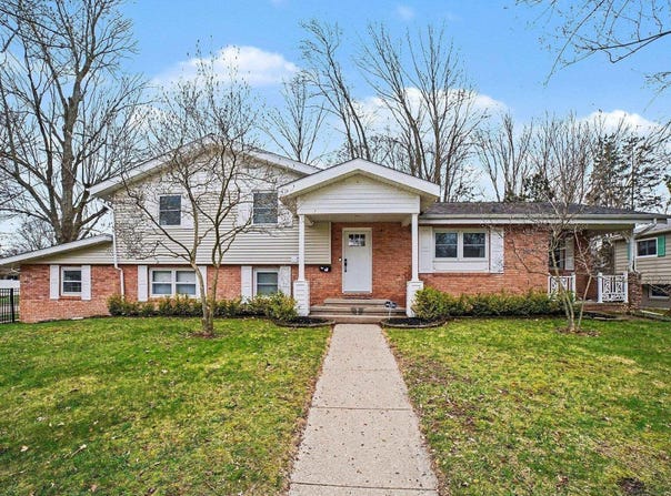 1320 E Lincoln, Mt Pleasant, MI 48858