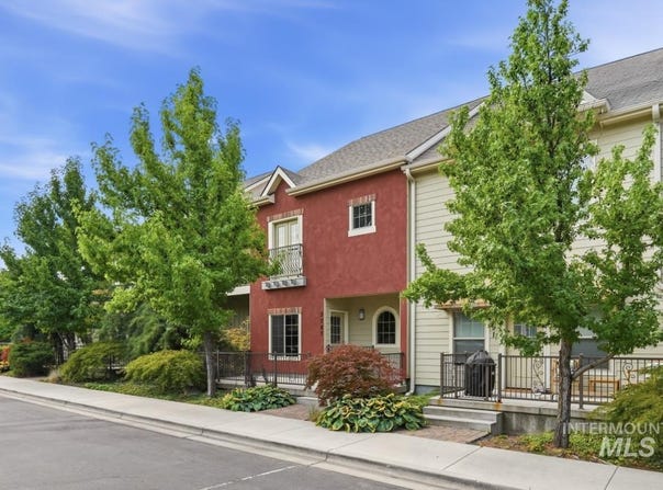 3787 N Woody Ln, Boise, ID 83703