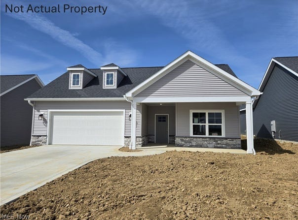 4304 Evergreen Court, North Canton, OH 44720
