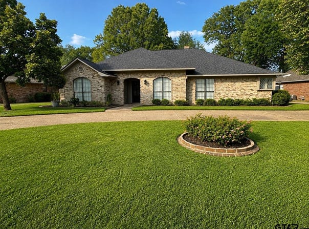 5908 Plantation Dr., Tyler, TX 75703