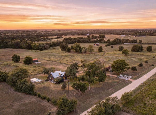 6389 Miller Rd, New Ulm, TX 78950