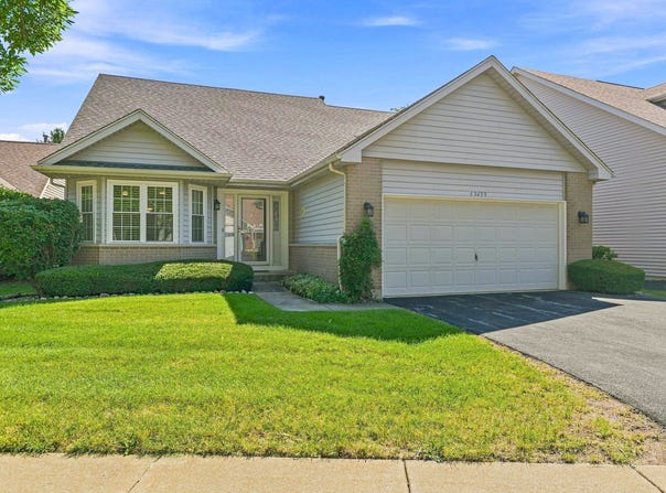 13453 S Redberry Circle, Plainfield, IL 60544