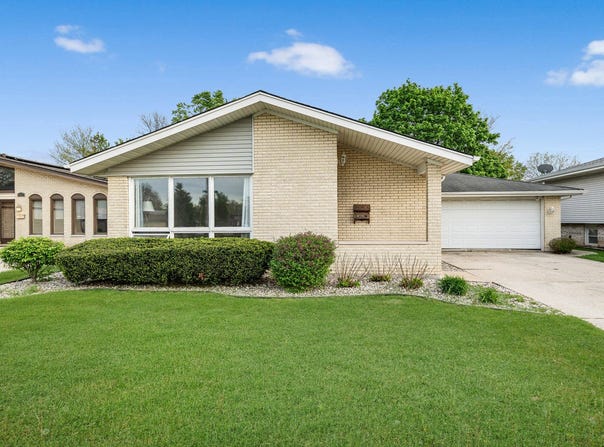 5911 W 125th Place, Alsip, IL 60803