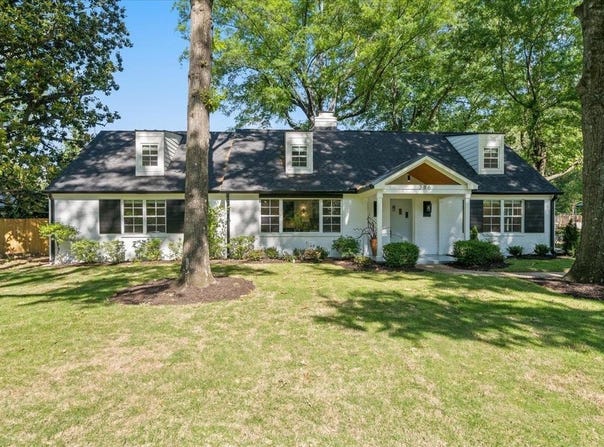 386 E ERWIN Dr, Memphis, TN 38117