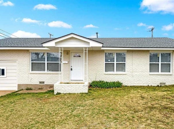 3803 NW Lake Ave, Lawton, OK 73505-4909