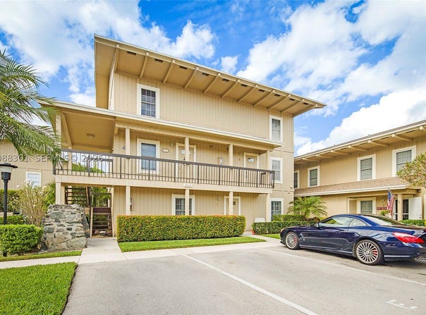 9219 SE Riverfront Ter, Jupiter, FL 33469