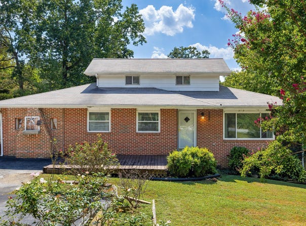 8316 Pine Ridge Road, Ooltewah, TN 37363